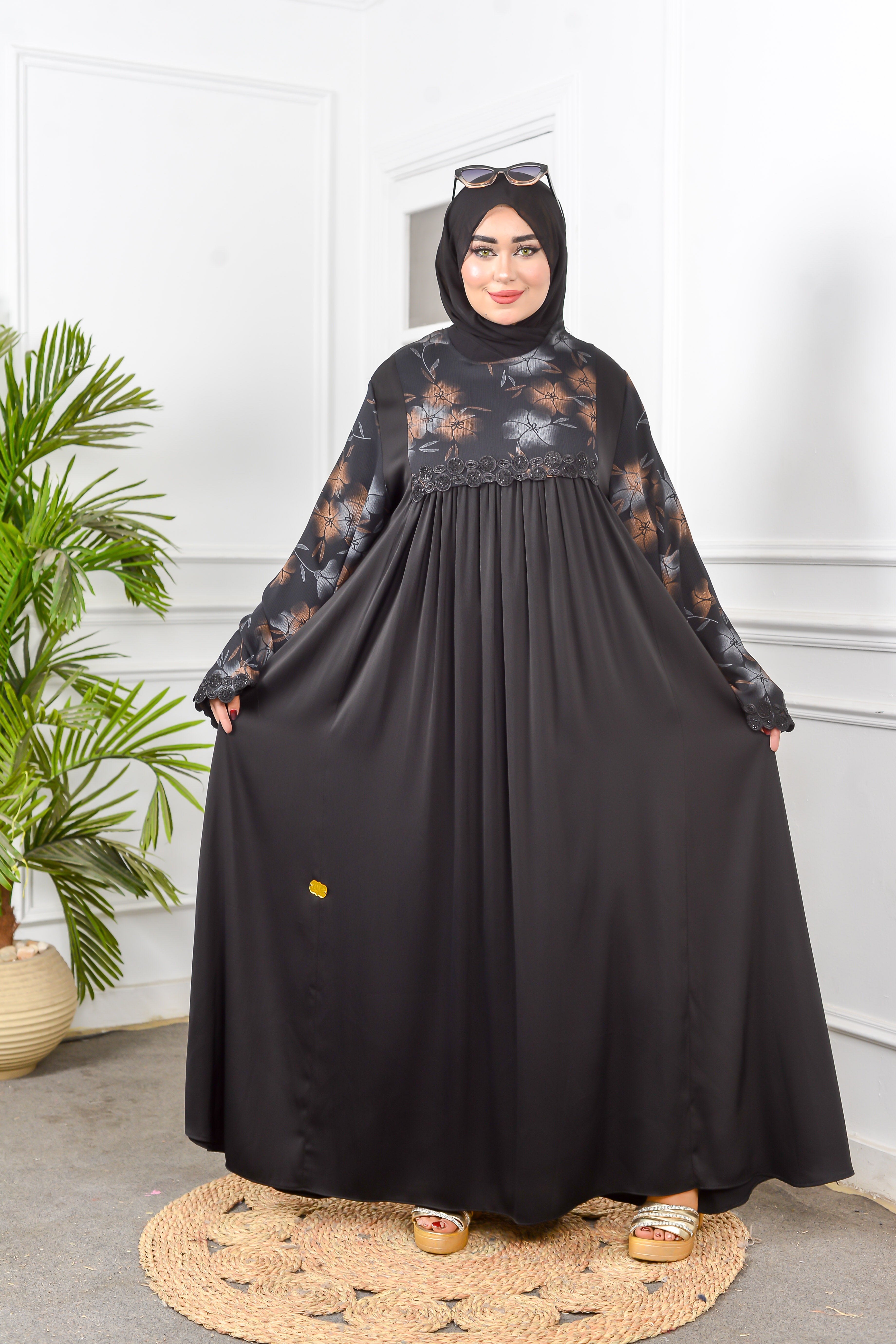 ROSES ABAYA