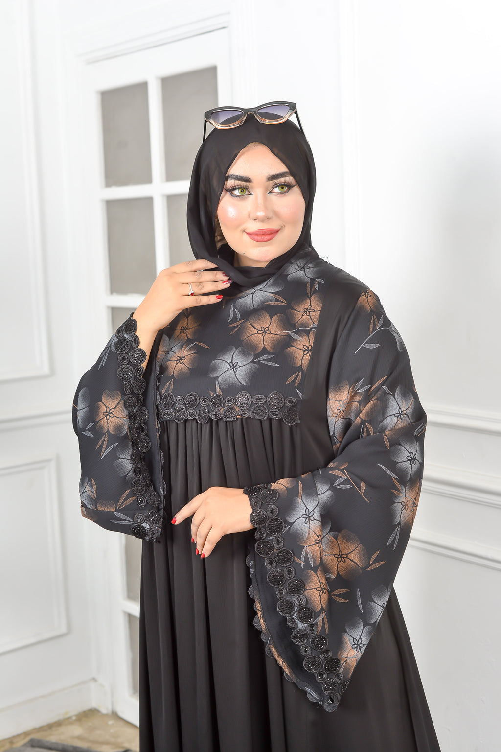 ROSES ABAYA