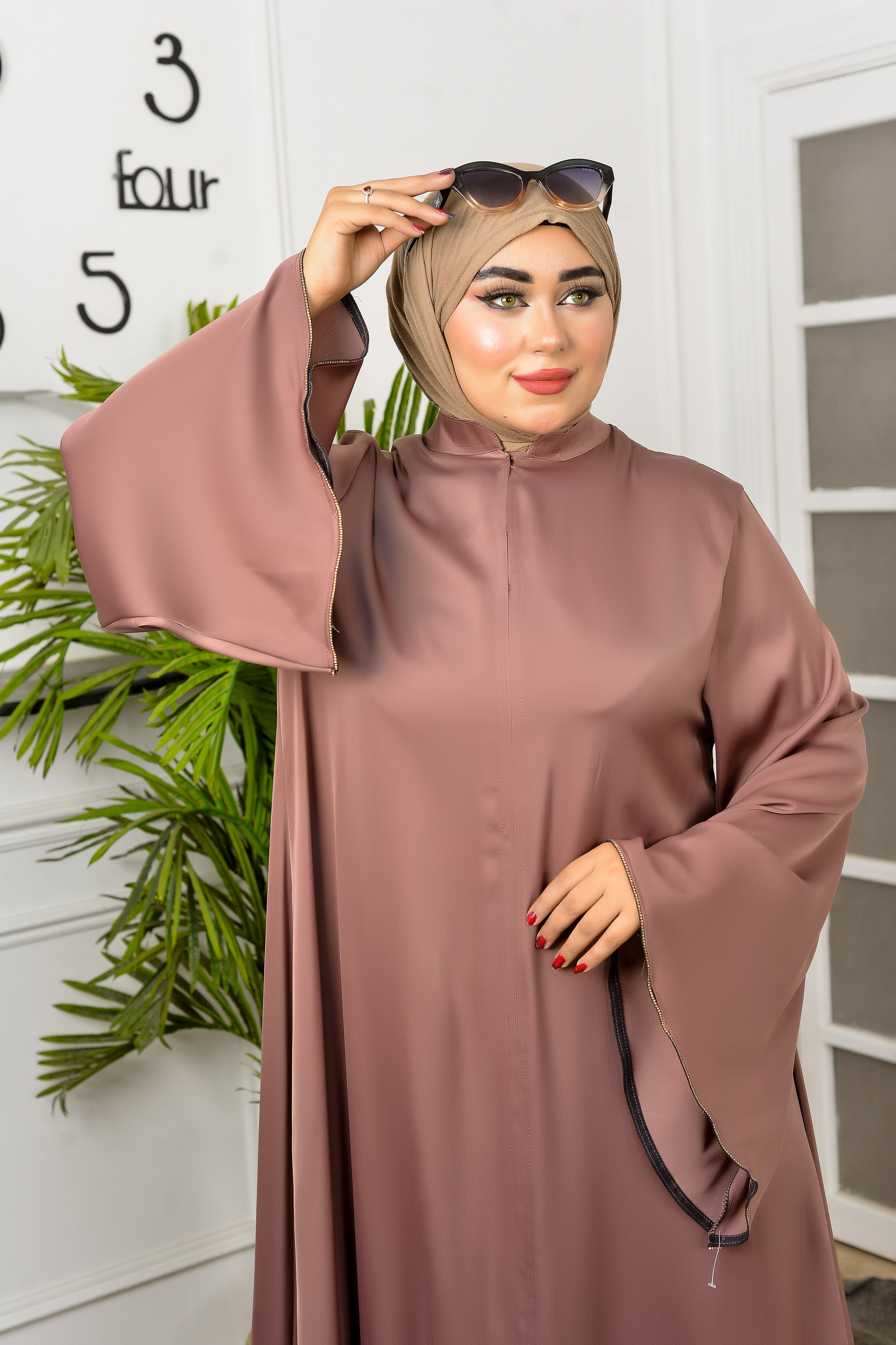Rose Gold Abaya